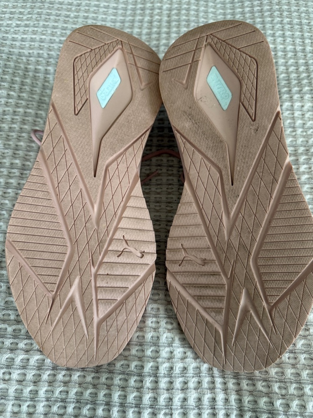 Puma Women's Blush Pink Fier Tonal Nitrol Sneakers size 7.5 - Picture 5 of 5